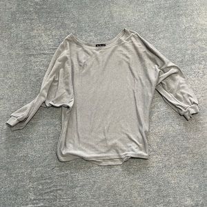 Loose grey shirt